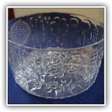 G40. Textured glass bowl